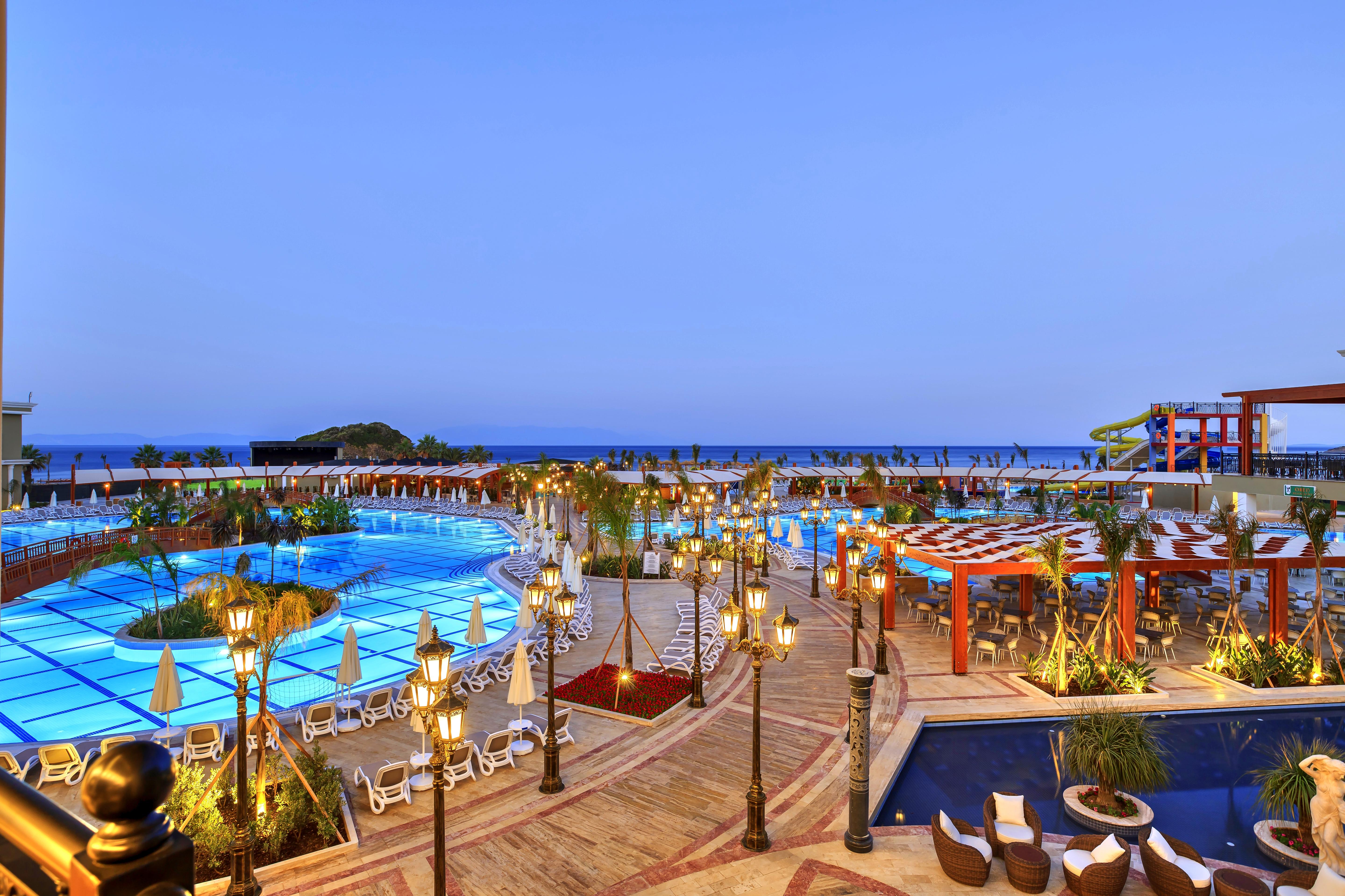 Sunis Efes Royal Palace Resort & Spa Оздере Экстерьер фото